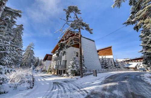 Maritsa Apartment | Family Apartment in complex Euphoria, Borovets