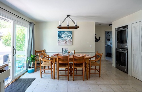 Buzzards Bay House | Family Beach House in Onset - walk to beaches