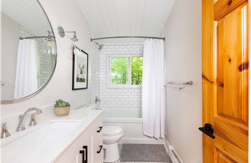 Bracebridge Cottage | Family cottage on Lake Muskoka