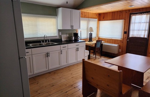 Solon Springs Cottage | Family Cottage: Where Timeless Charm Meets Modern Comfort