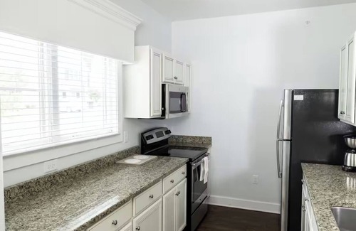 Lackey Resort | Family Escape in Elegant 2BR Villa w/Kitchen & Pool Near Jamestown | 2 Units