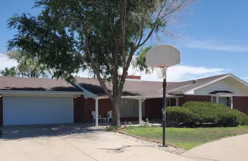 Broomfield Other | Family Farmhouse in the Front Range - Close to Boulder & Denver!