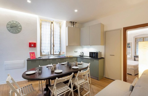 San Fruttuoso Apartment | Family Flat in the City Center