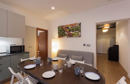 San Fruttuoso Apartment | Family Flat in the City Center