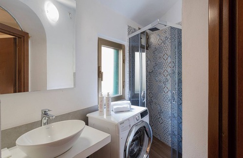 San Fruttuoso Apartment | Family Flat in the City Center