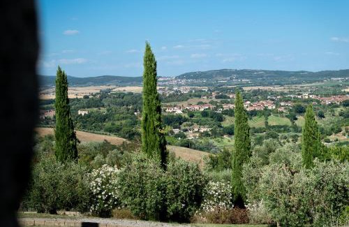 Asciano Apartment | Family Forest-Rifugio con piscina Crete Senesi