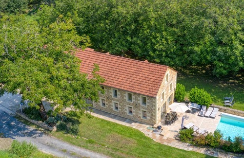 Cenac-et-Saint-Julien Cottage | Family-Friendly House with Private Pool, Near Dordogne, Accessible, Pet-Friendly