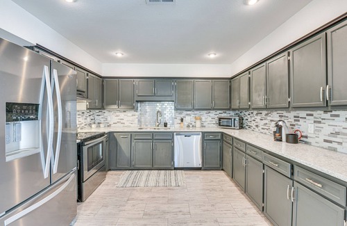 Wright House | Family-Friendly Duplex 6 Mi to Fort Walton Beach!