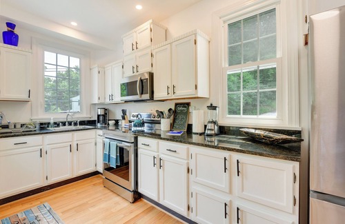 Chesapeake Beach House | Family-Friendly Chesapeake Beach House with Deck!