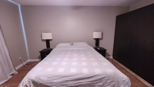 Rideau Heights Apartment | Family Friendly 3 Bedroom Unit - Close to Downtown Kingston!