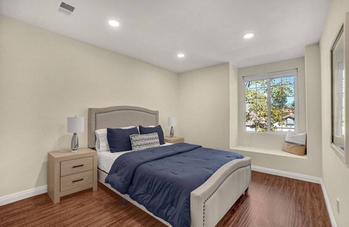 Rialto House | Family Friendly 3 Bedroom House in Rialto