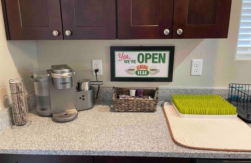 Flagstaff House | Family friendly 4-bdrm 3.5 bath w guest suite