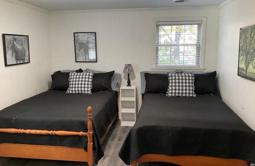 Greenville - Spartanburg House | Family-Friendly 4 bedroom home with game room.