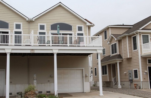 Sea Isle City House | Family-friendly 5bed/4bath home in SIC walking distance to beach and shops