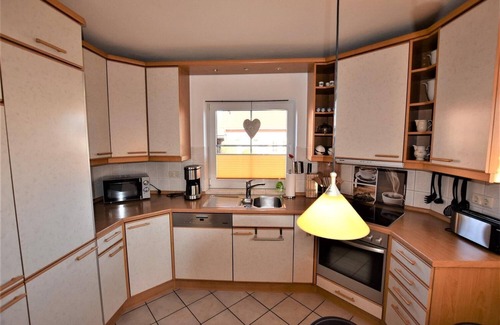 Hohwacht Apartment | "Family-friendly amber chalet: your oasis on the Baltic Sea for 4 people!"