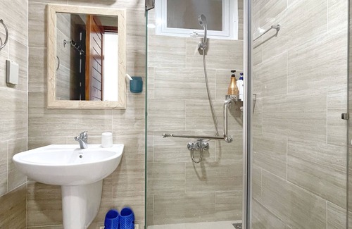 Thang Tam Condo | Family-Friendly Aqua Nest: 2-Min Stroll to Vung Tau Beach in City Center