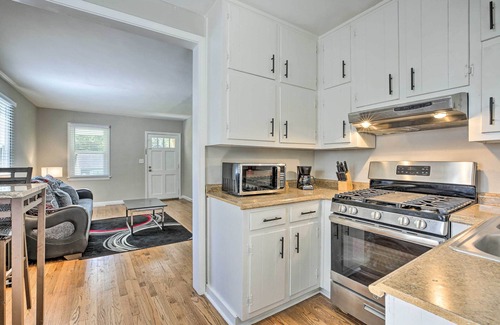 Atlanta House | Family-Friendly Atlanta Home ~ 3 Mi to Downtown!