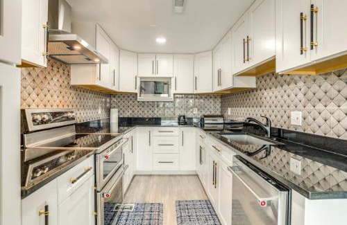 Aurora Apartment | Family-Friendly Aurora Apt with Shared Patio!