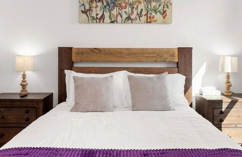 Southside House | Family-Friendly, beautiful brand new home