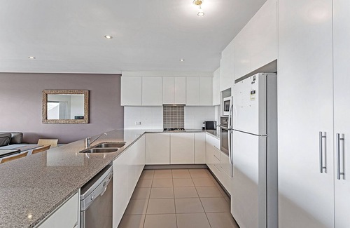 Fingal Bay Apartment | Family Friendly Beach Apartment w/Spectacular Bay Views - 100m from the beach!