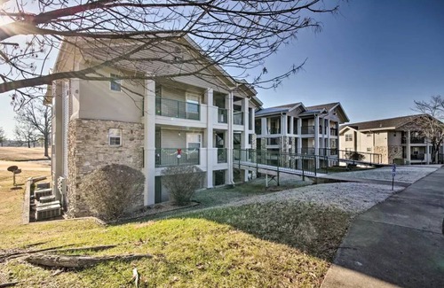 Branson Condo | Family-Friendly Branson Condo w/Outdoor Pool!