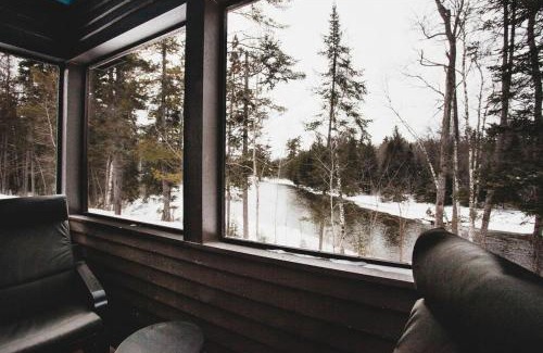 Grayling House | Family-Friendly Cabin Rental for 10 in the Huron National Forest, Michigan