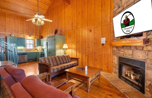 Branson Cabin | Family-Friendly Cabin | Step-Free Entry | Accessible Bath | Pet Friendly | Near Branson Strip