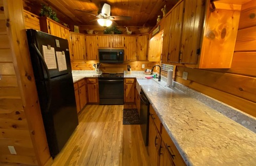 My Mountain Cabin | Family Friendly Cabin With Awesome Game Room