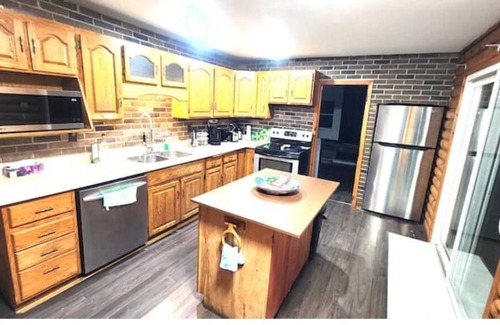 Meaford House | Family friendly close to the beach in Leith
