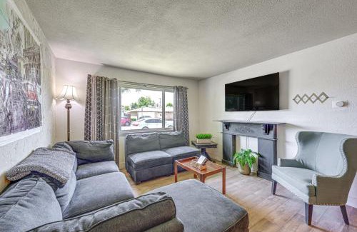 Clovis House | Family-Friendly Clovis Home with Gas Grill and Patio!
