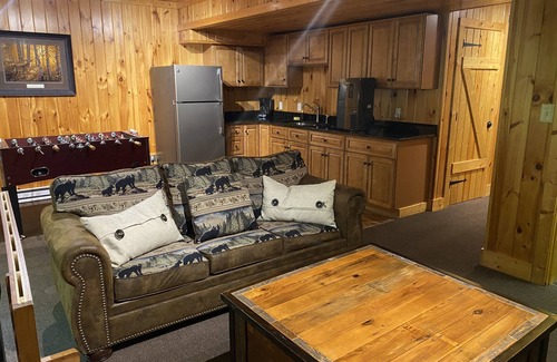Boone House | Family friendly, conveniently located; minutes from Blowing Rock and Boone.