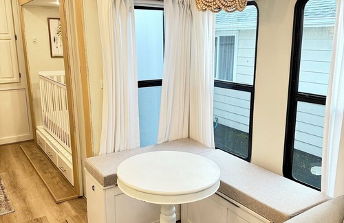 Springfield House | Family friendly cozy camper - Close to Autzen Stadium and U of O