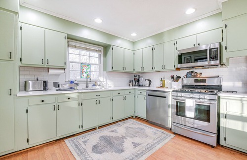 Durham House | Family-Friendly Durham Home w/Large Deck!