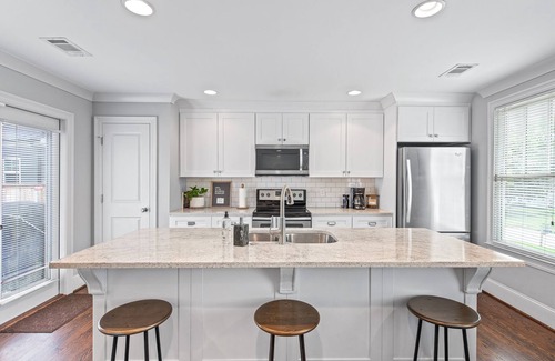 East Side House | Family-Friendly East ATL Home Near Mercedes-Benz & Zoo Atlanta