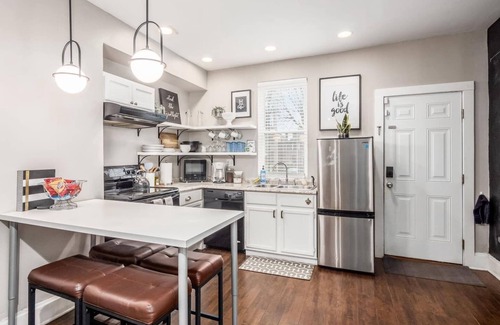 Weinland Park House | Family Friendly + Fairground/OSU + K9s Welcome