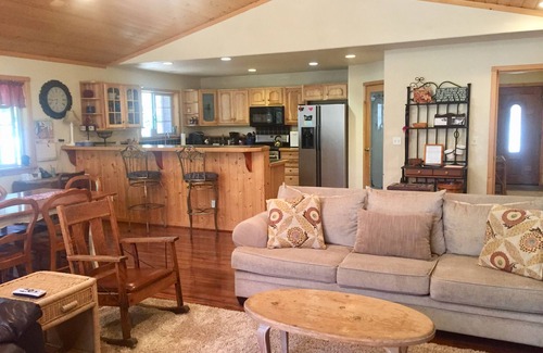 Graeagle House | Family Friendly Getaway 1 mile from downtown Graeagle