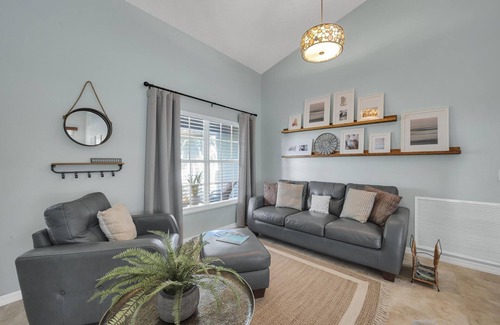 Port Saint Lucie House | Family Friendly Home with Heated Pool, Close to Beaches & Waterfront Dining