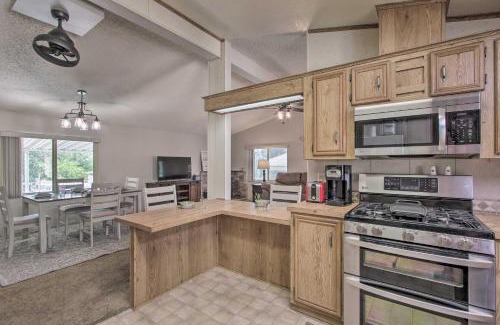 Wofford Heights House | Family-Friendly Home about 1 Mi to Kern River!