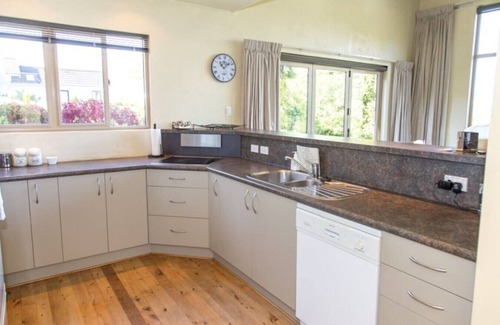 Arrowtown Apartment | Family friendly holiday home