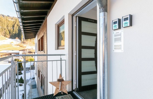 Kelchsau Apartment | Family-friendly holiday apartment with garden