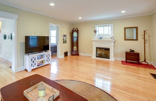 Holland House | Family-Friendly Holland Home w/ Gas Grill!