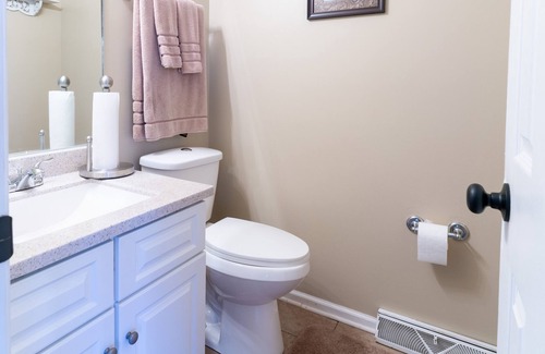 Forest House | Family friendly home close to Liberty University
