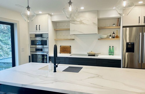 Lambton House | Family friendly home in Toronto's west end. Minutes to Humber River!