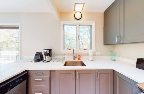 Truro House | Family-friendly home in the trees w/wraparound deck - near beaches