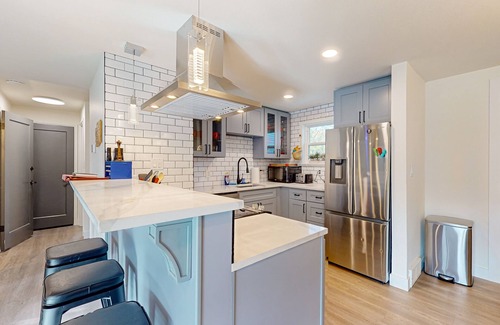 Columbia City House | Family-friendly home near Seward Park in Seattle with patio, gas grill and Wifi