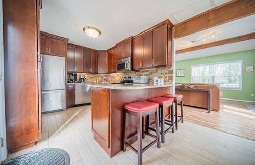 Mount Mourne House | Family-friendly lakefront retreat. 8 Kayaks, porch swings, grill, private dock.