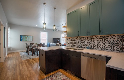 University Park House | Family Friendly Modern Historic Luxury, Minutes to Walk to CSU and Old Town!