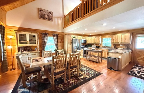 Florissant Cabin | Family-Friendly Mountain Retreat — Peace, Space & Wildlife!