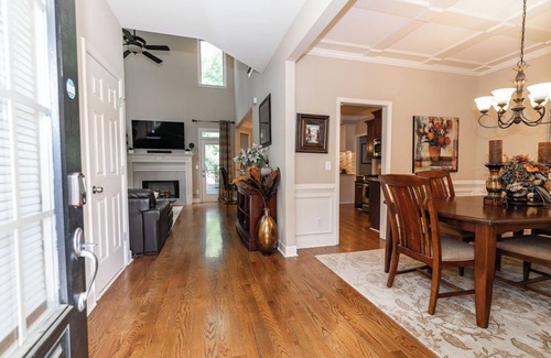 Mableton House | Family-Friendly | Near Six Flags & Downtown