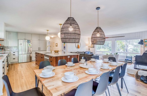 Neahkahnie Beach House | Family Friendly Ocean View Beach House with Large Deck and Game Room!